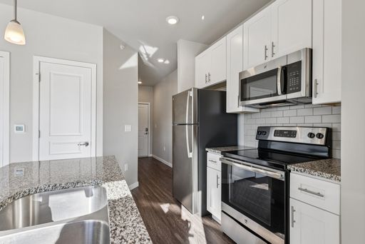 Studio Available Now at 22 Spruce!! – photo 1