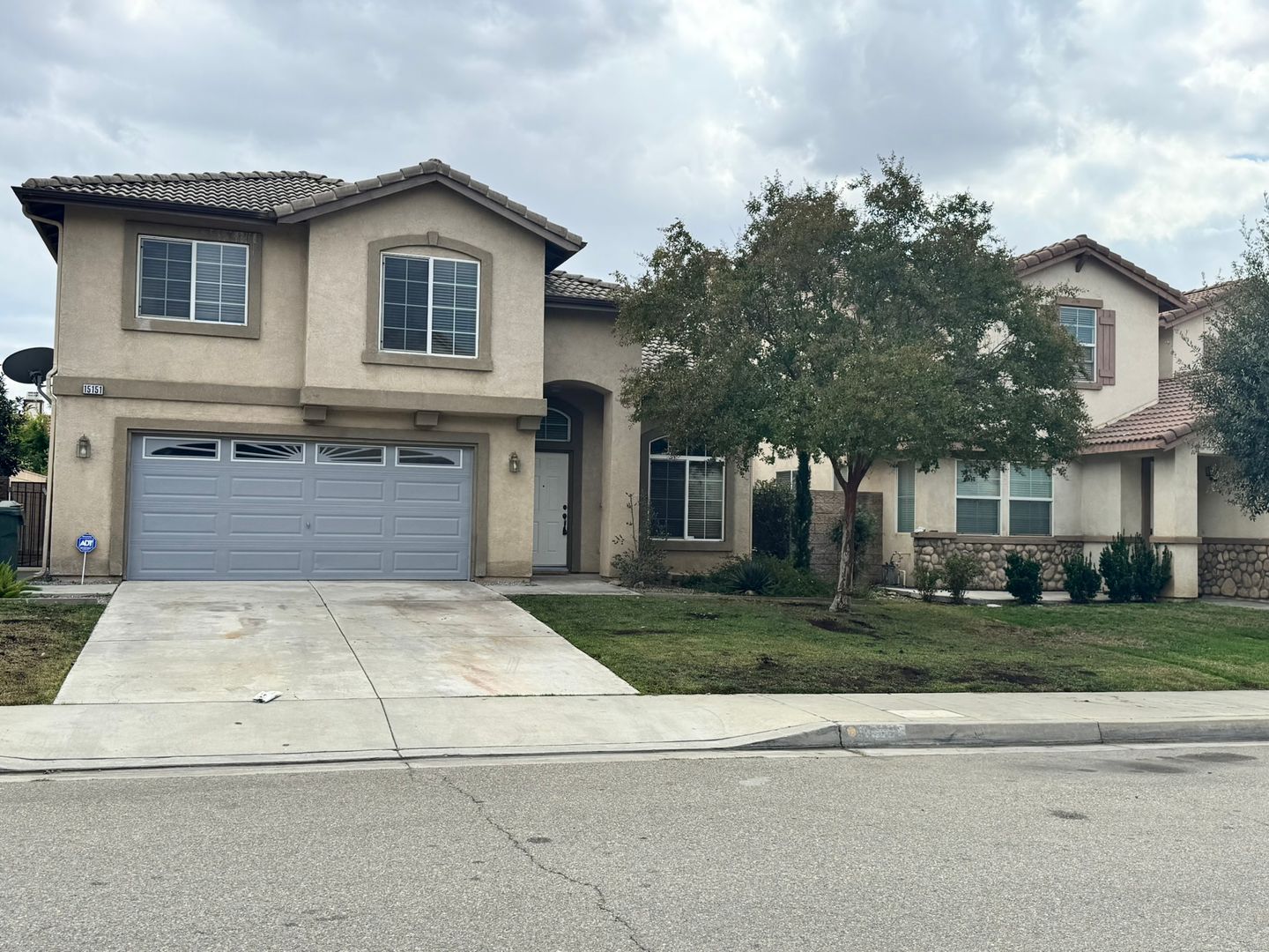 Fontana House: 15151 Blackthorne Drive