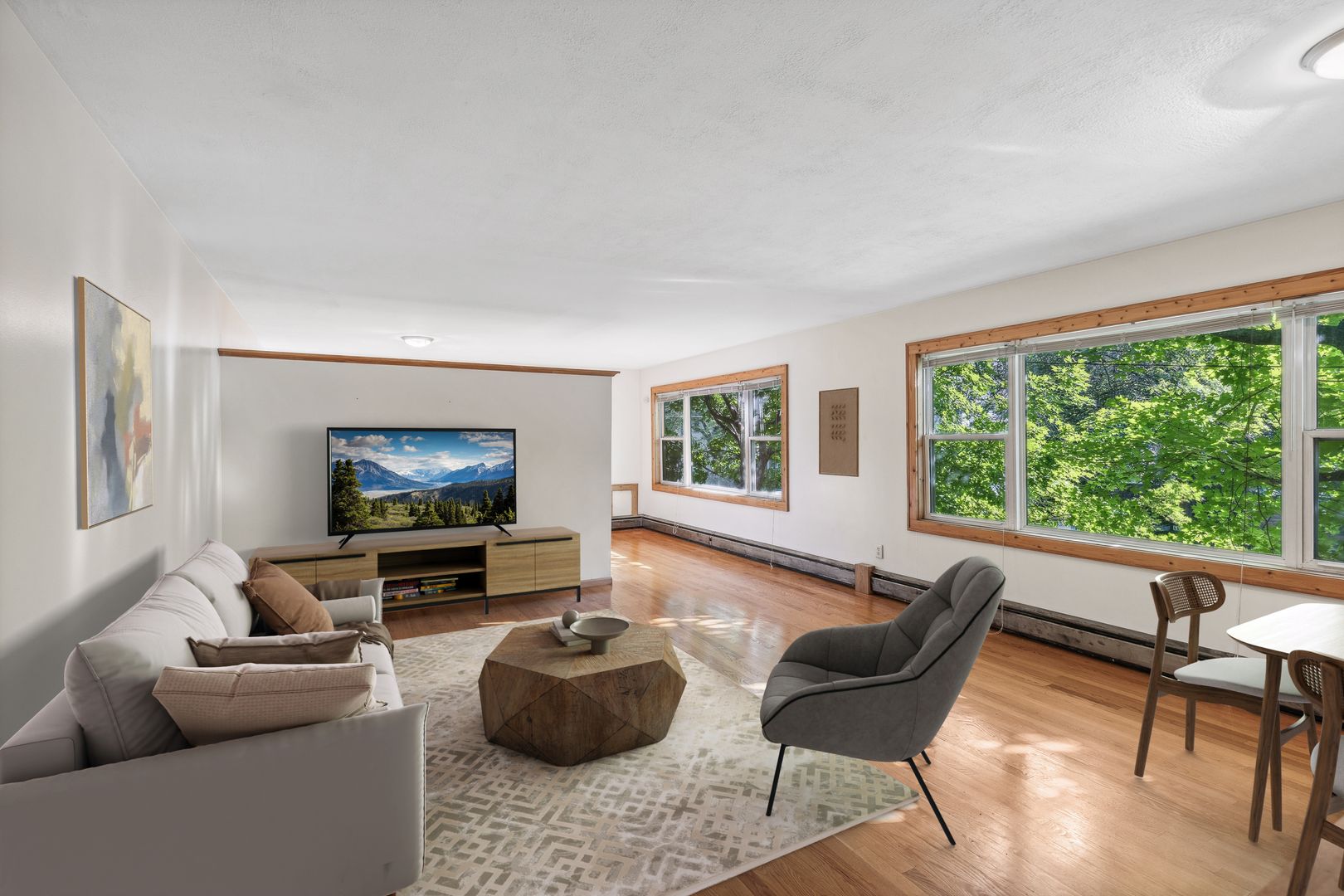 Saint Paul Apartment: 501 Ashland Ave
