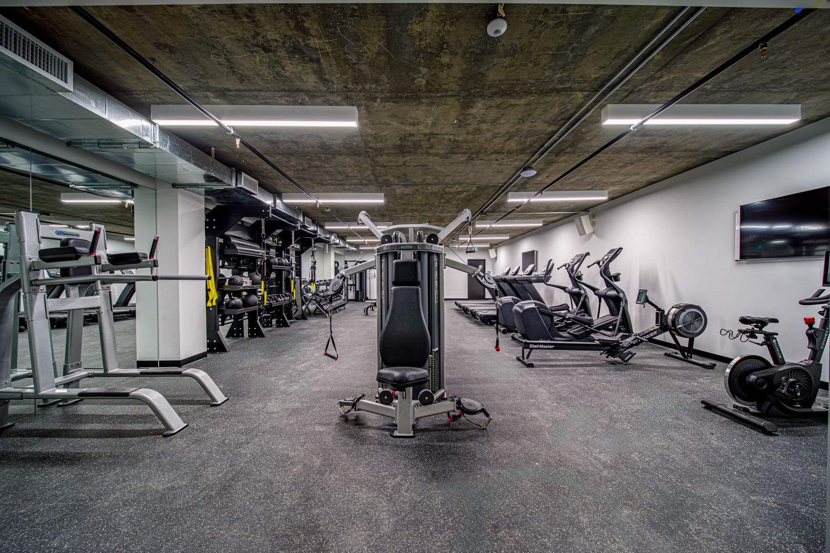 Gym at MRL - 1550 Lincoln Fee Owner LLC (5 of 5)