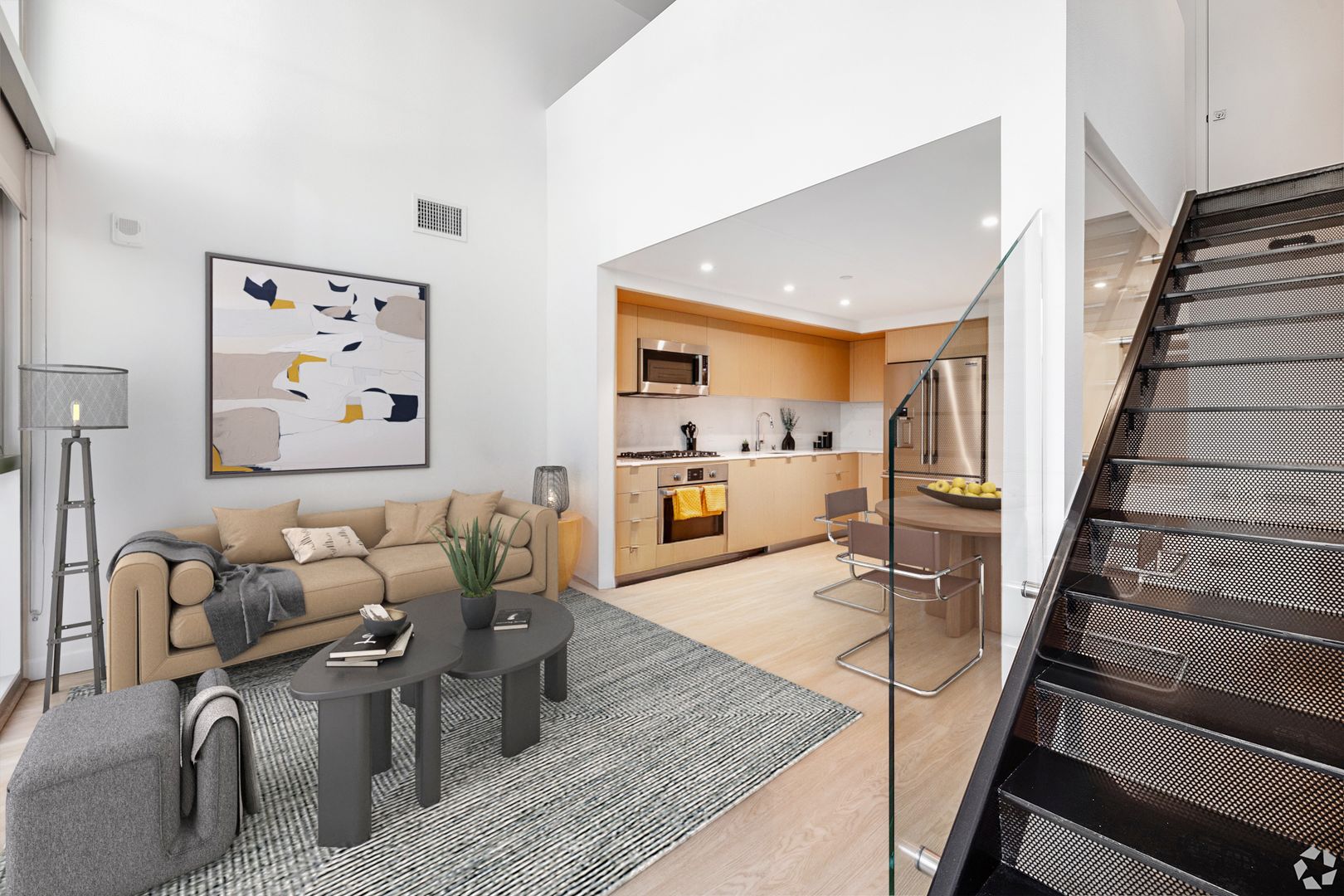 Santa Monica Apartment: 1550 Lincoln Boulevard