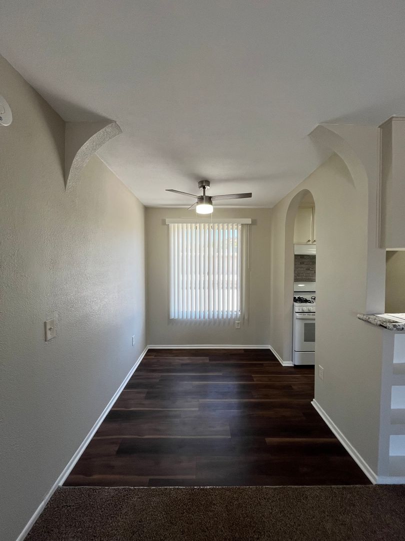Santa Clarita Apartment: 26087 Bouquet Canyon Road