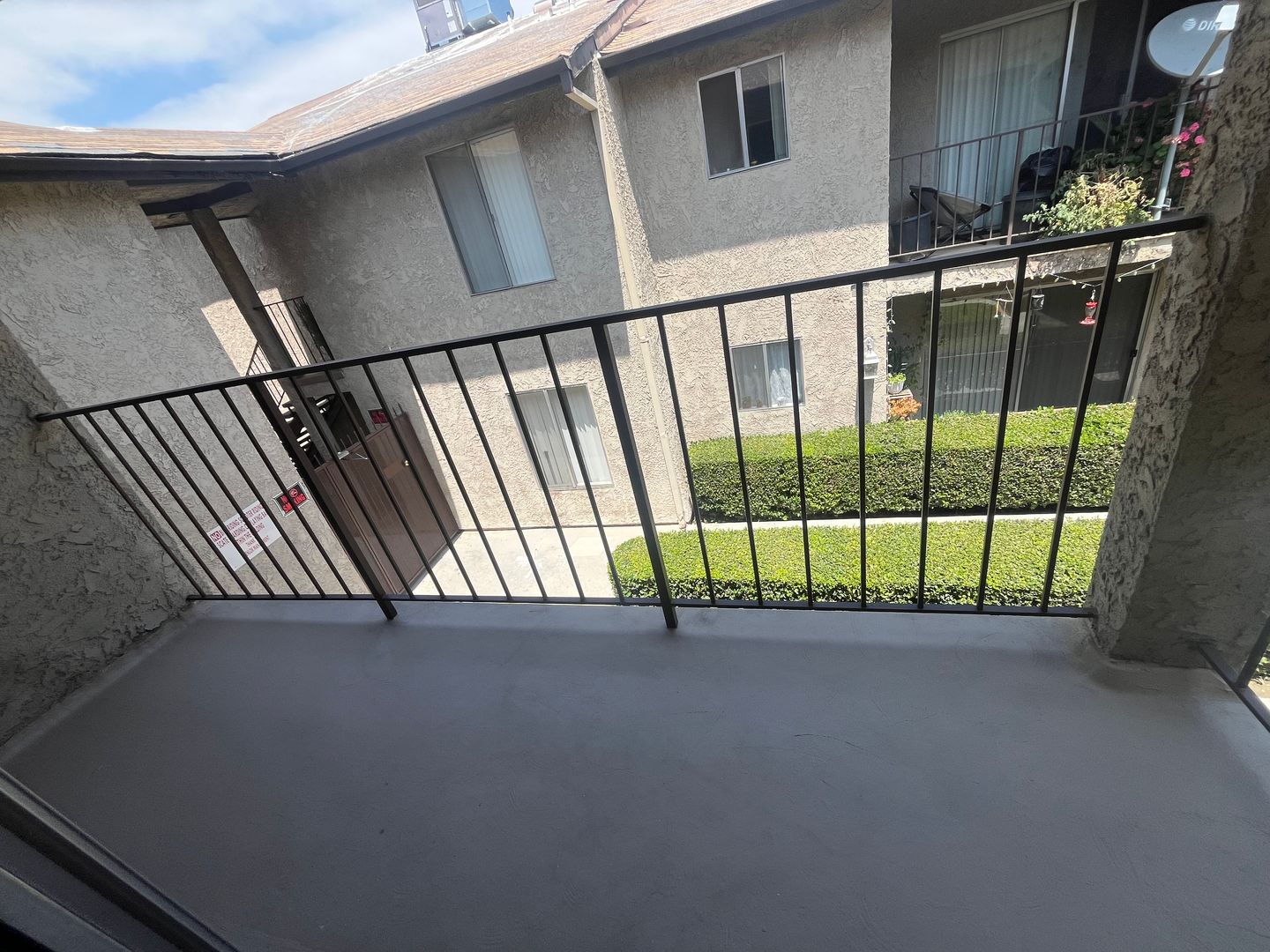 Santa Clarita Apartment: 24851 Walnut Street