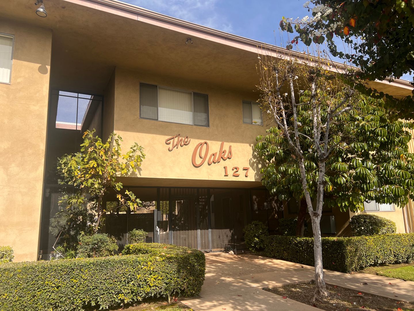 San Gabriel Apartment: 127 W. Live Oak St