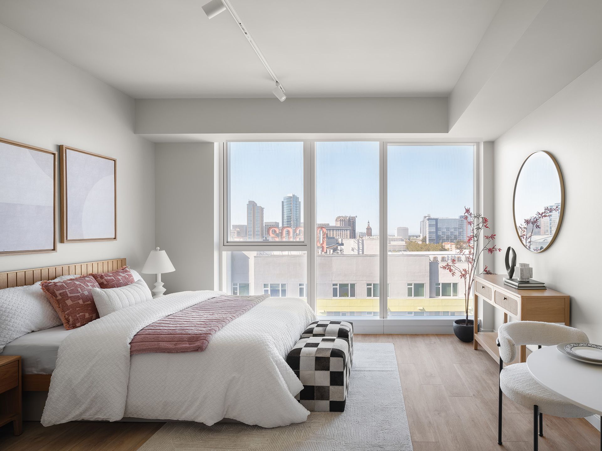 San Jose Apartment: 10 East Reed Street