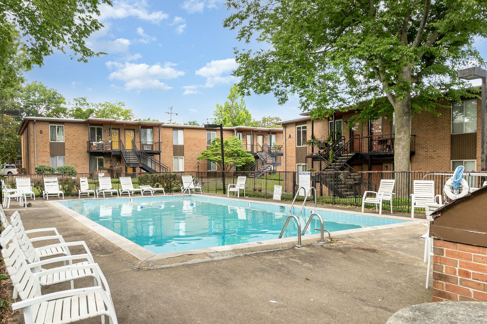 Nashville House: 3600 Hillsboro Pk #B6