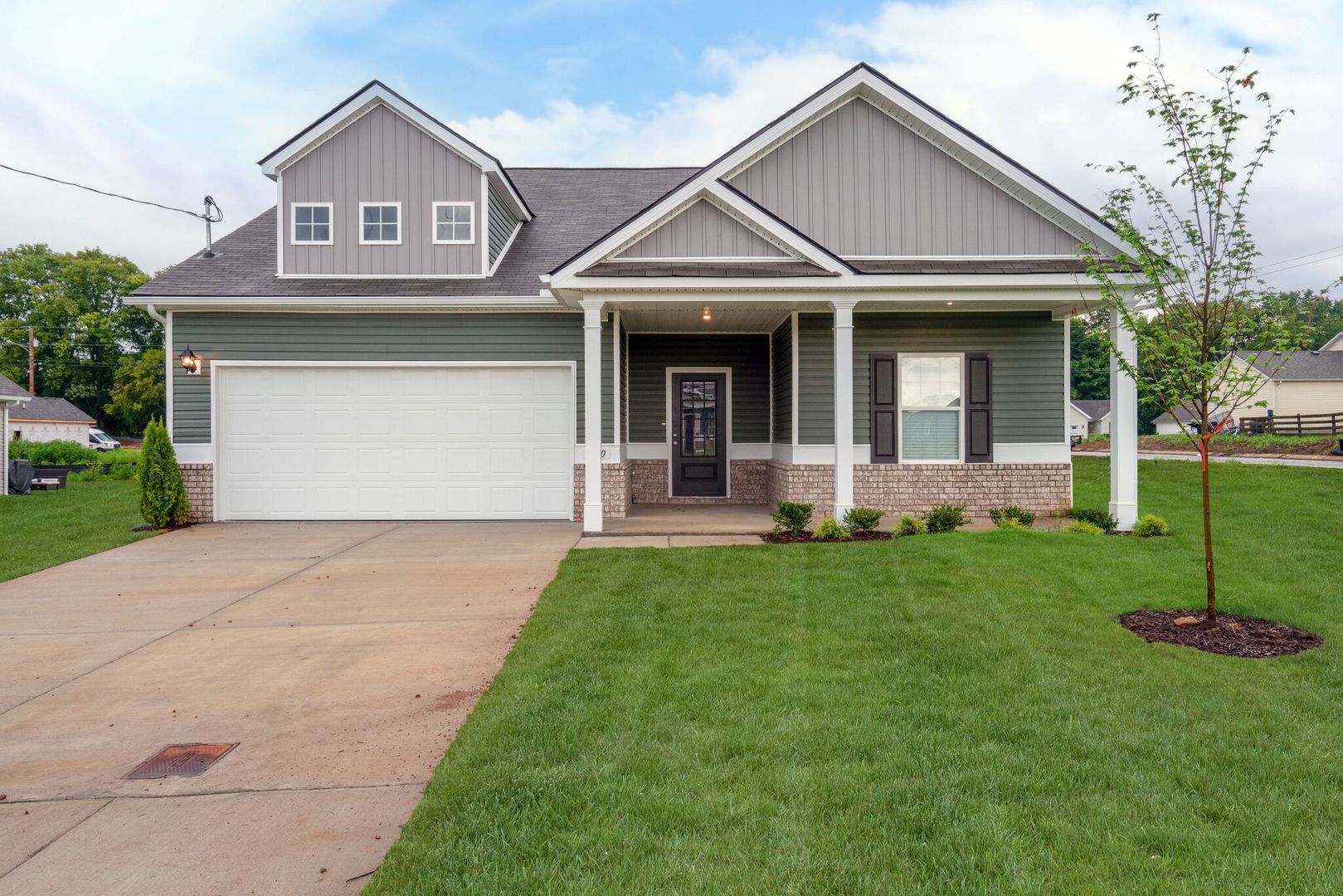 Columbia House: 2100 Franks Court