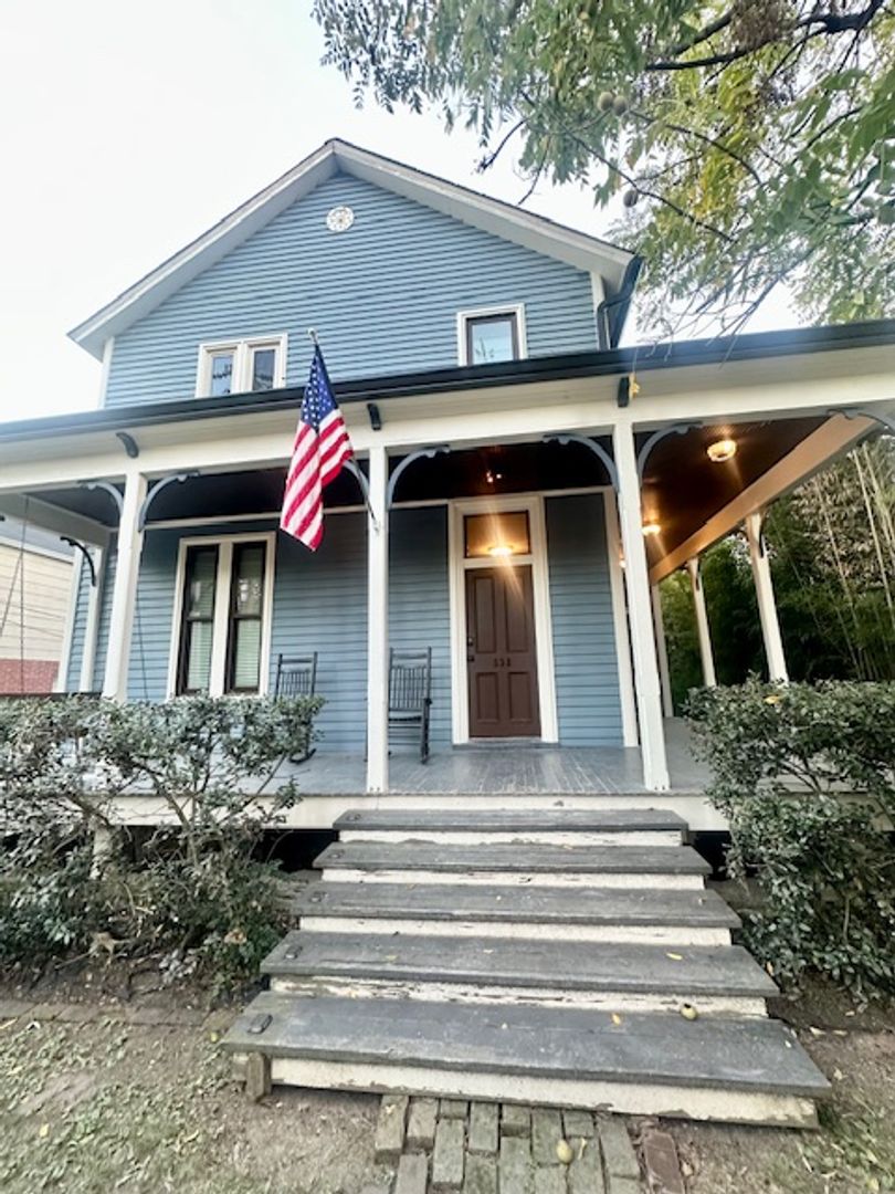 Nashville House: 538 Fatherland Street - Lower Unit