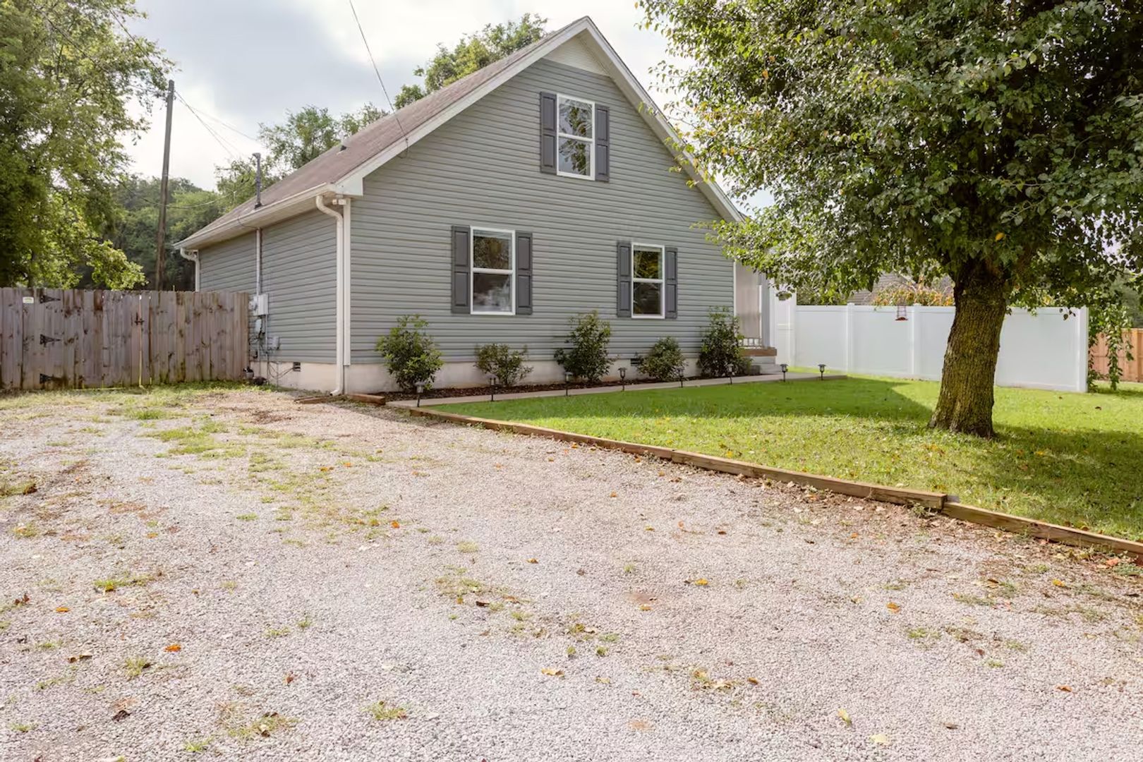 Nashville House: 604 Basswood Avenue