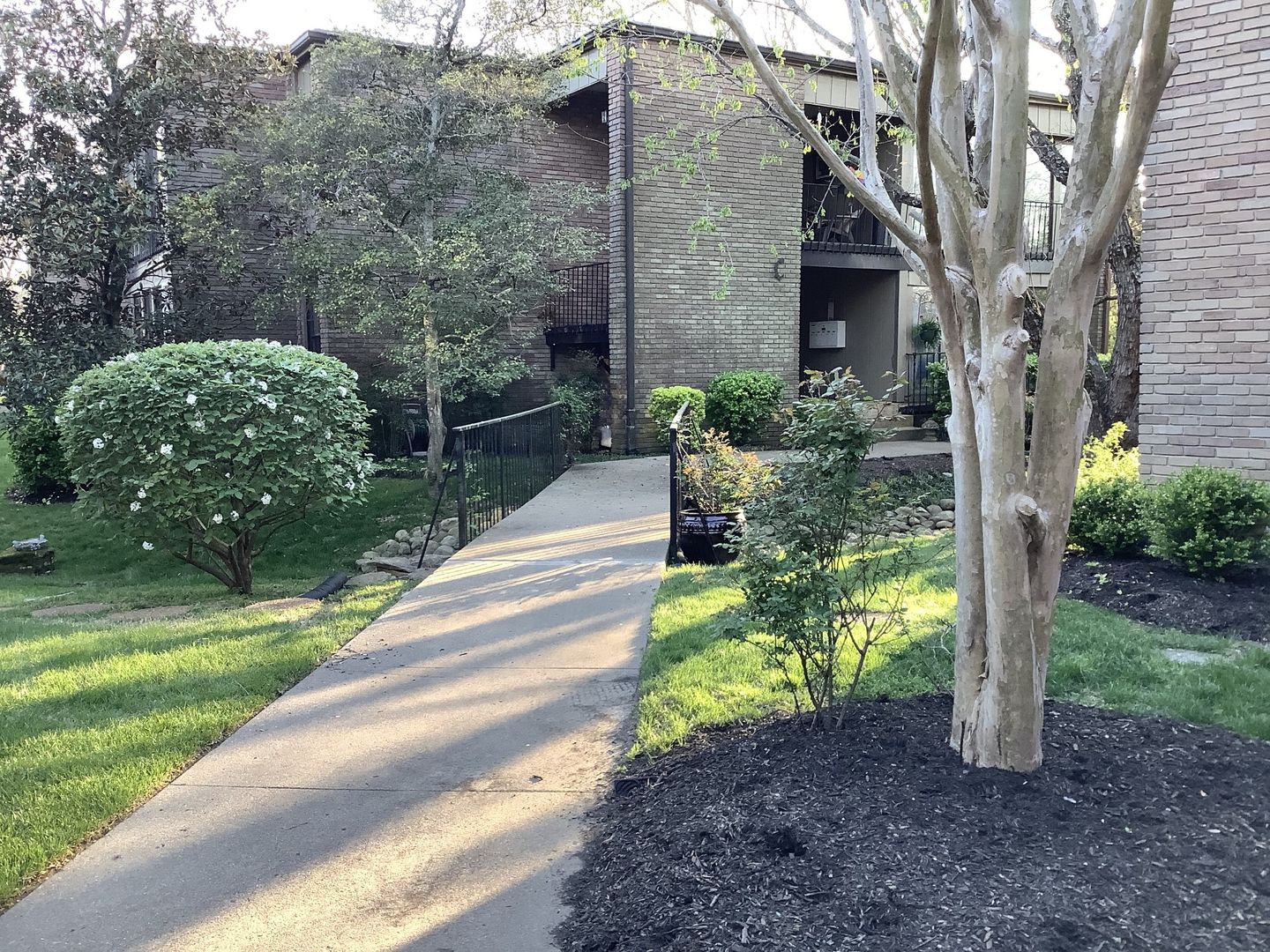 Nashville Condo: 116 Harding Place #3