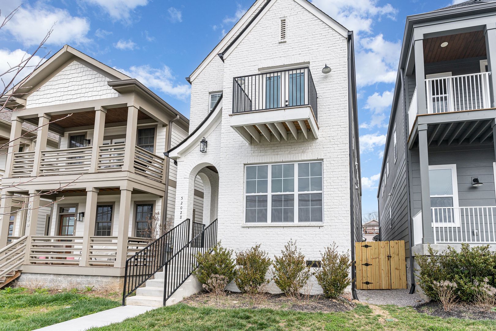 Nashville House: 5202B Georgia Avenue