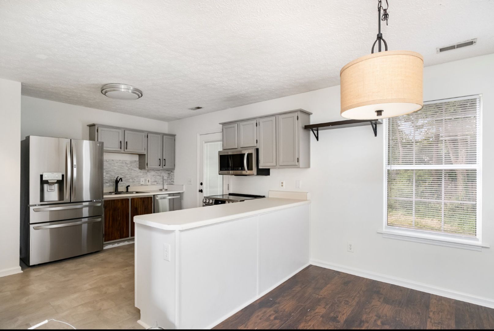 Nashville House: 120 Minnette Court