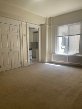 Bright and Convenient Studio available now! – photo 1
