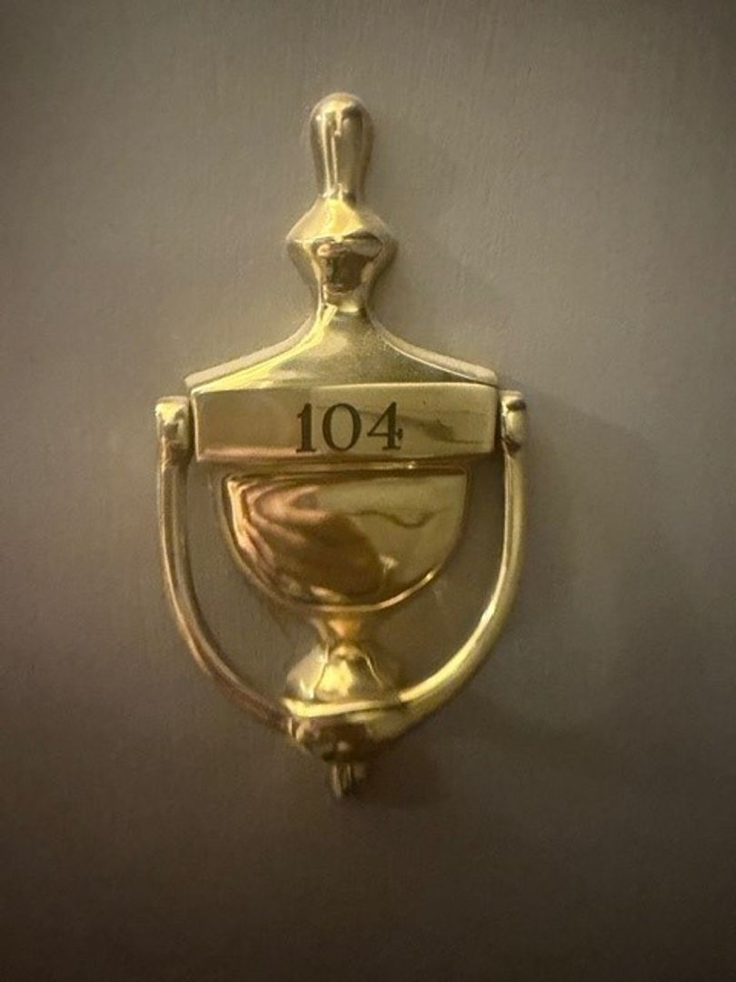 SEATTLE Apartment: 2011 5TH AVE