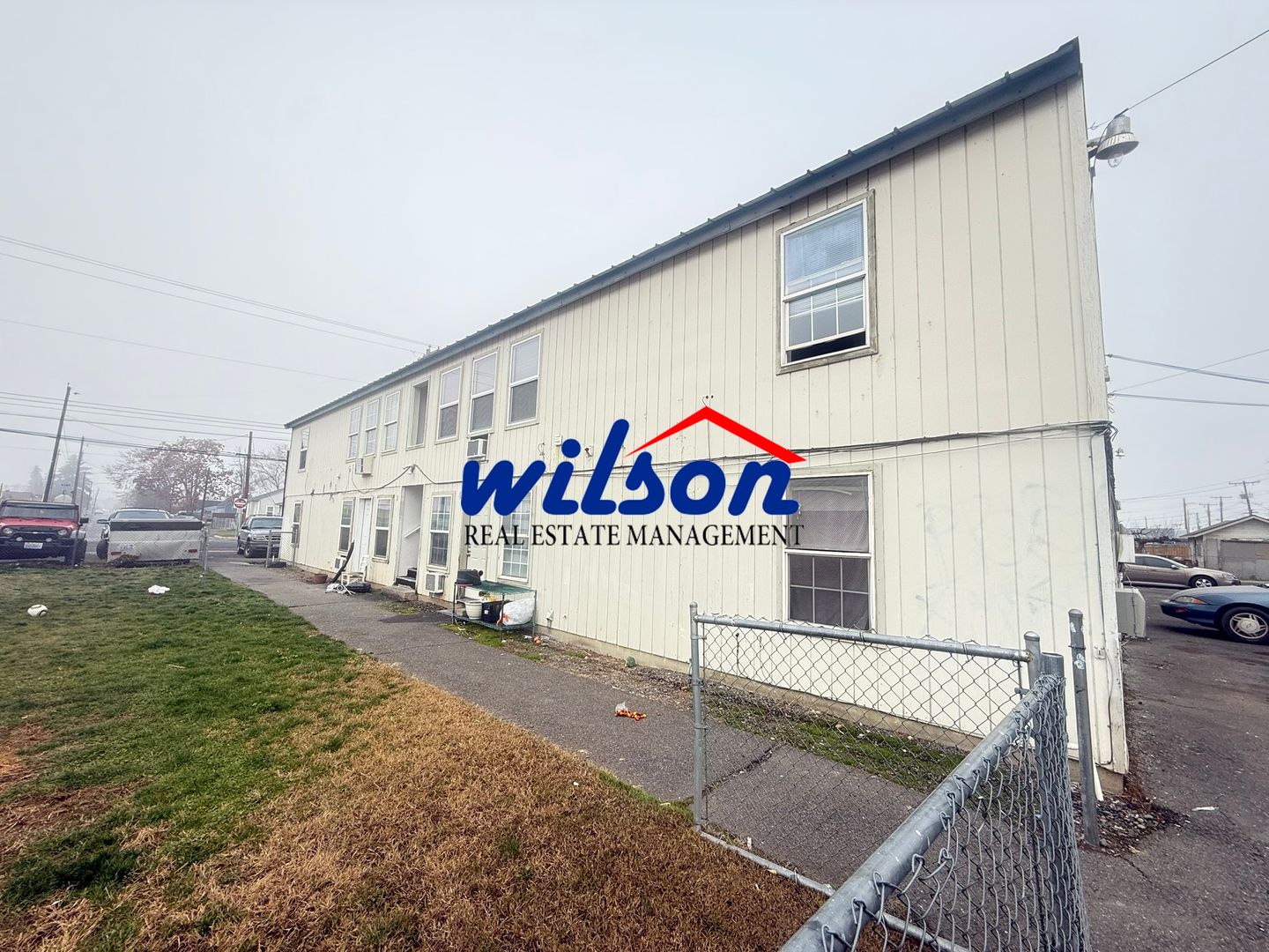 Yakima Apartment: 627 N 6th Ave