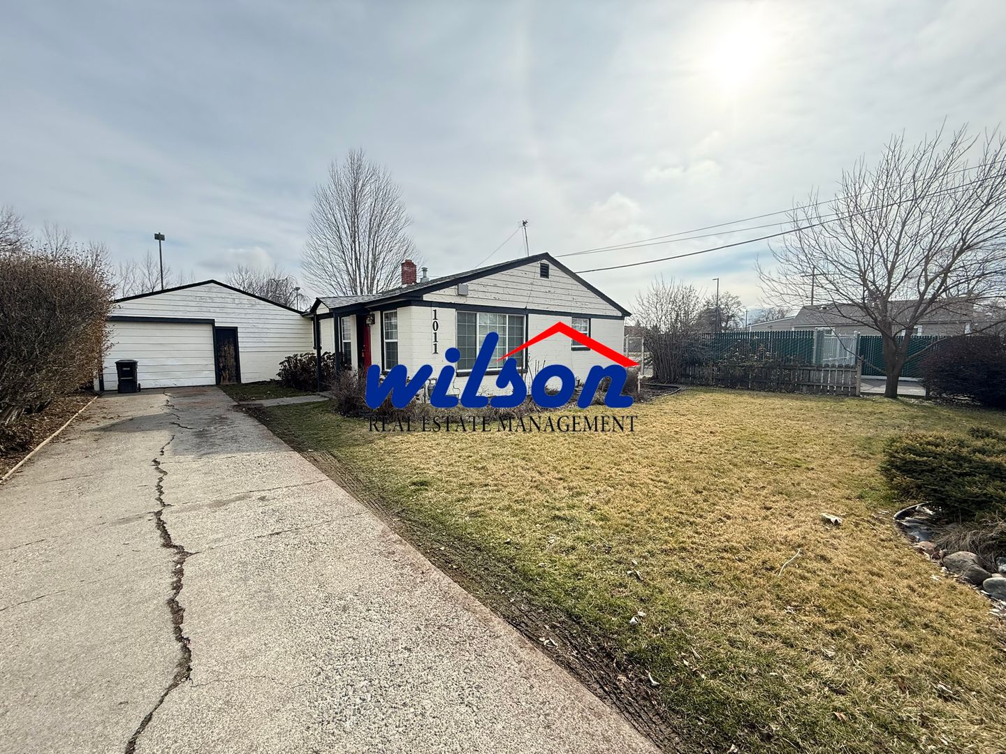 Yakima House: 1011 S 8th Ave