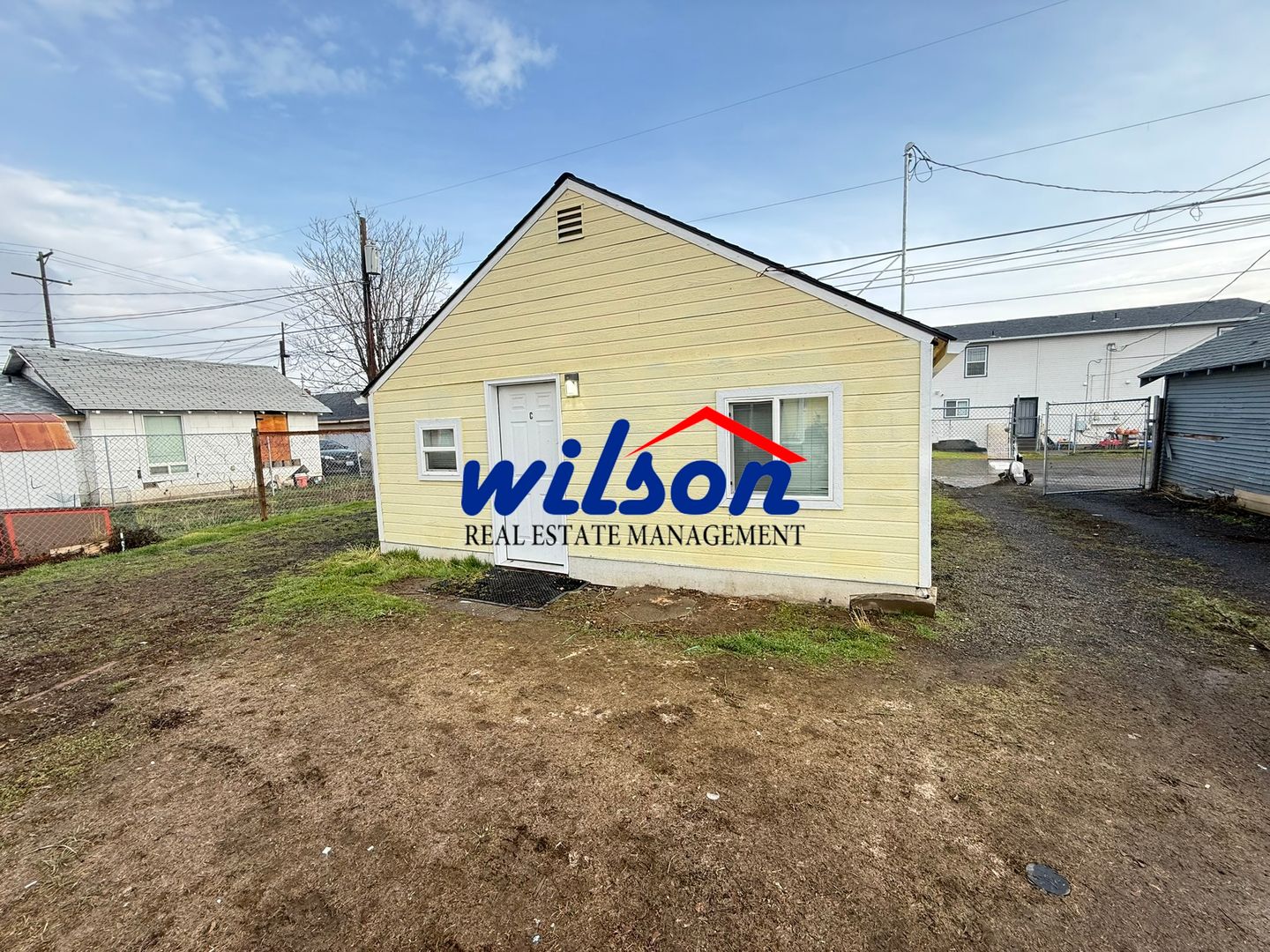 Yakima Apartment: 311 N. 4th Ave.