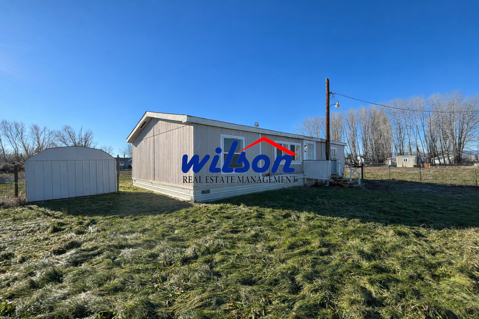 Tieton House: 100 Trepanier Ct