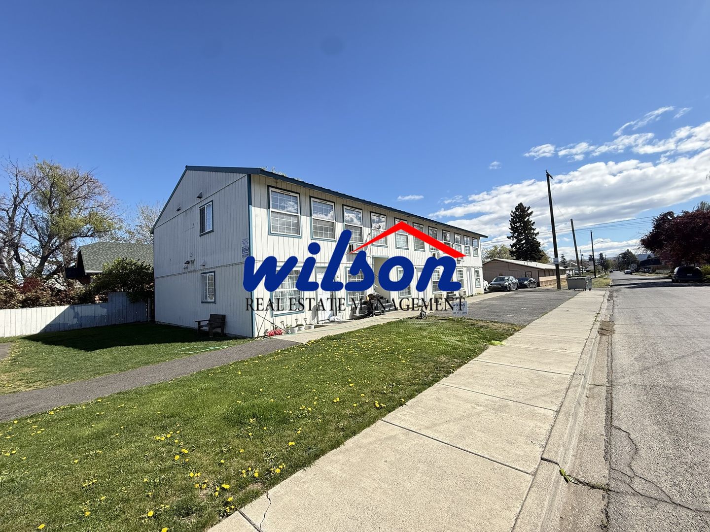 Yakima Apartment: 1318 Fairbanks Ave