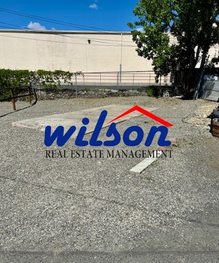 Centrally Located RV Space