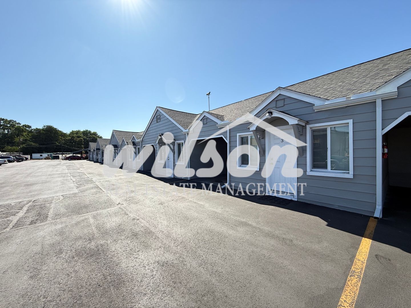 Pioneer Motel