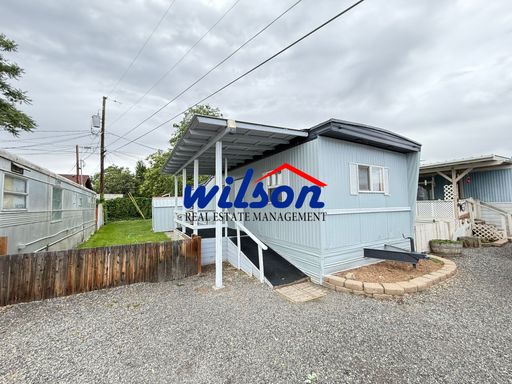 Move-In Ready 2 Bed / 1 Bath Manufactured Home! – photo 1