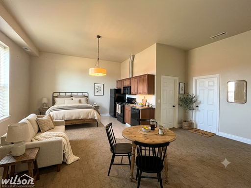 Condo-Style Studio in the Heart of Yakima! All Utilities included in RENT!