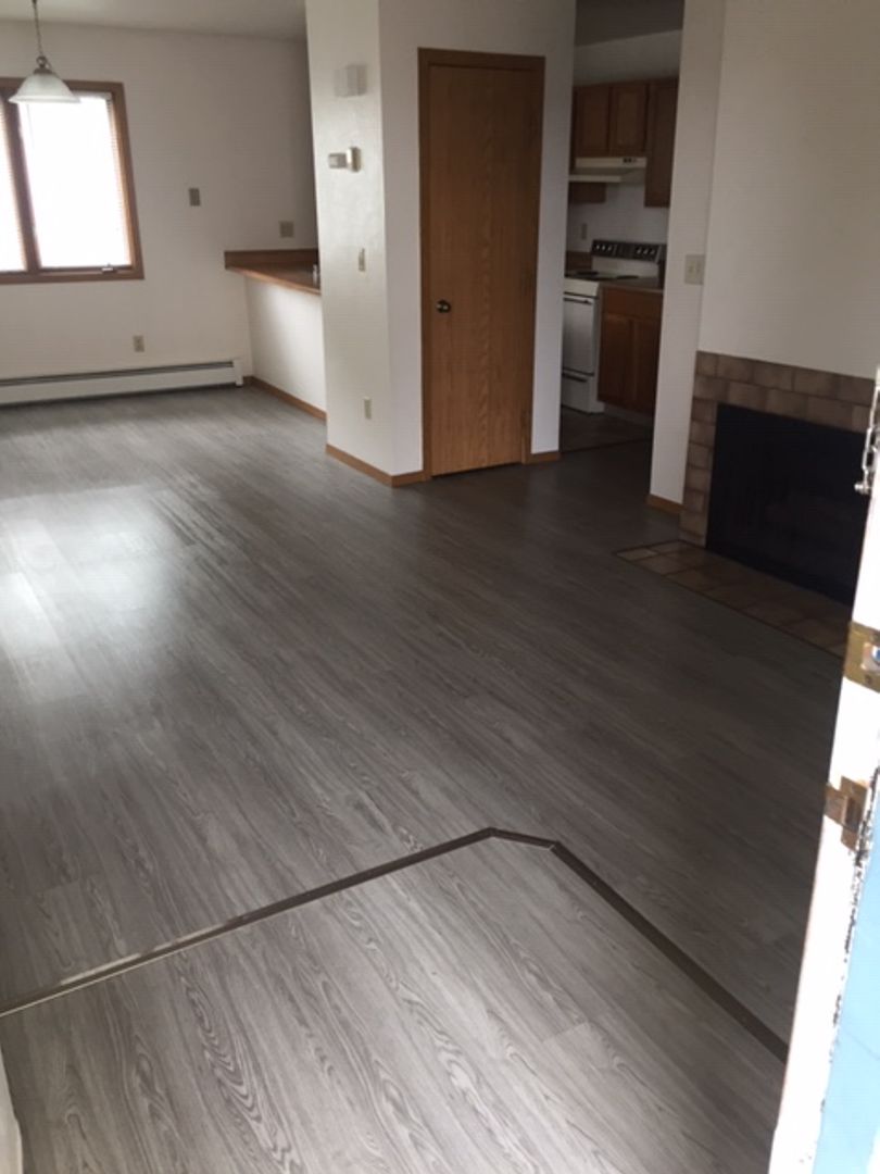 Anchorage Townhome: 1920 Martha's Vineyard Cir #3