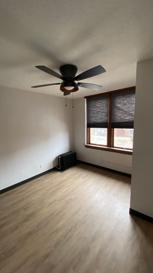 Aledo Apartment: 107 & 109 N College Ave