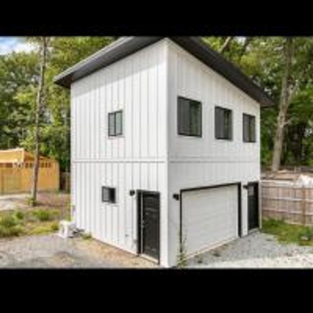 Durham Apartment: 3136 Rowena Ave