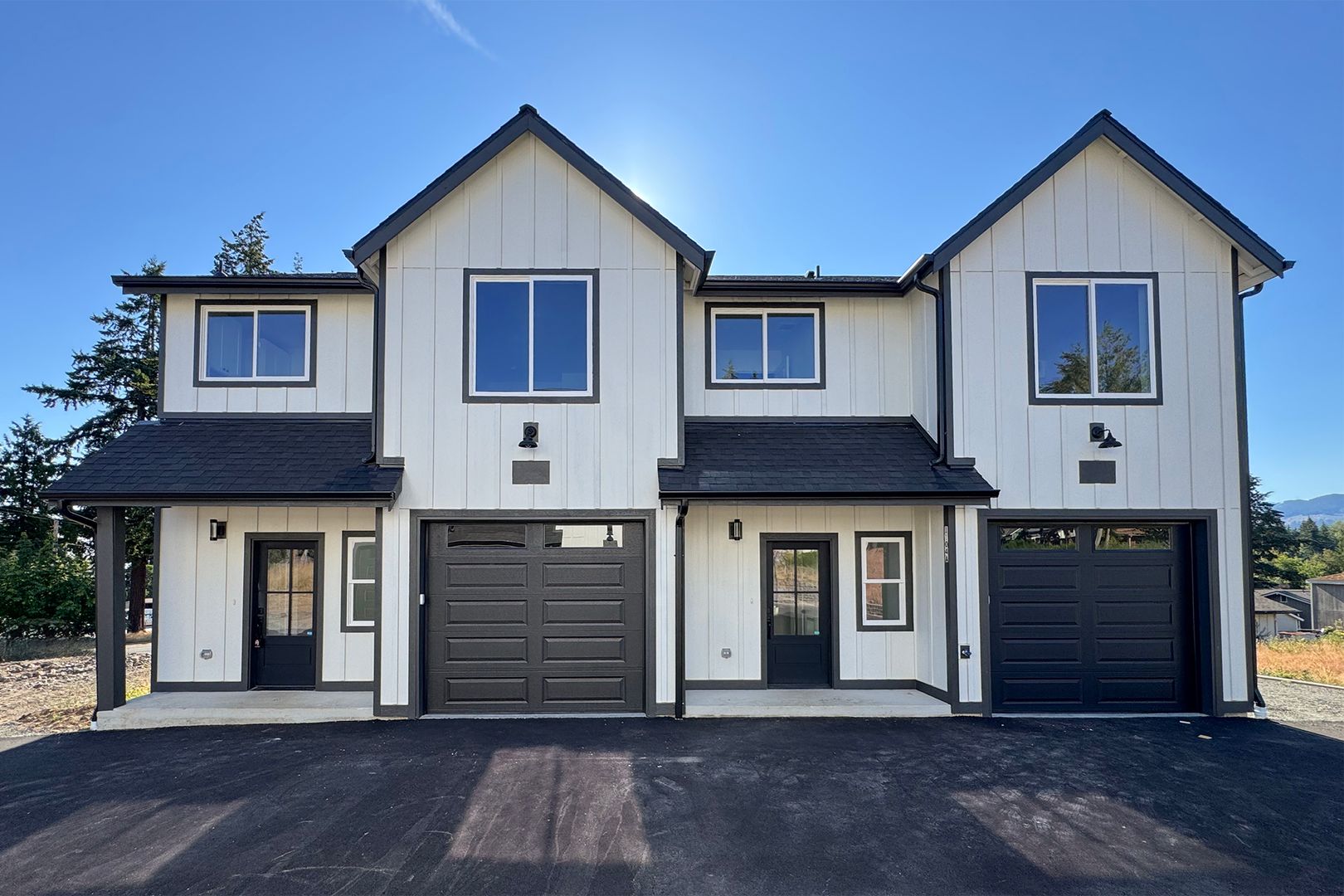 Port Angeles House: 1104 W. Lauridsen  Blvd. Unit 1-4