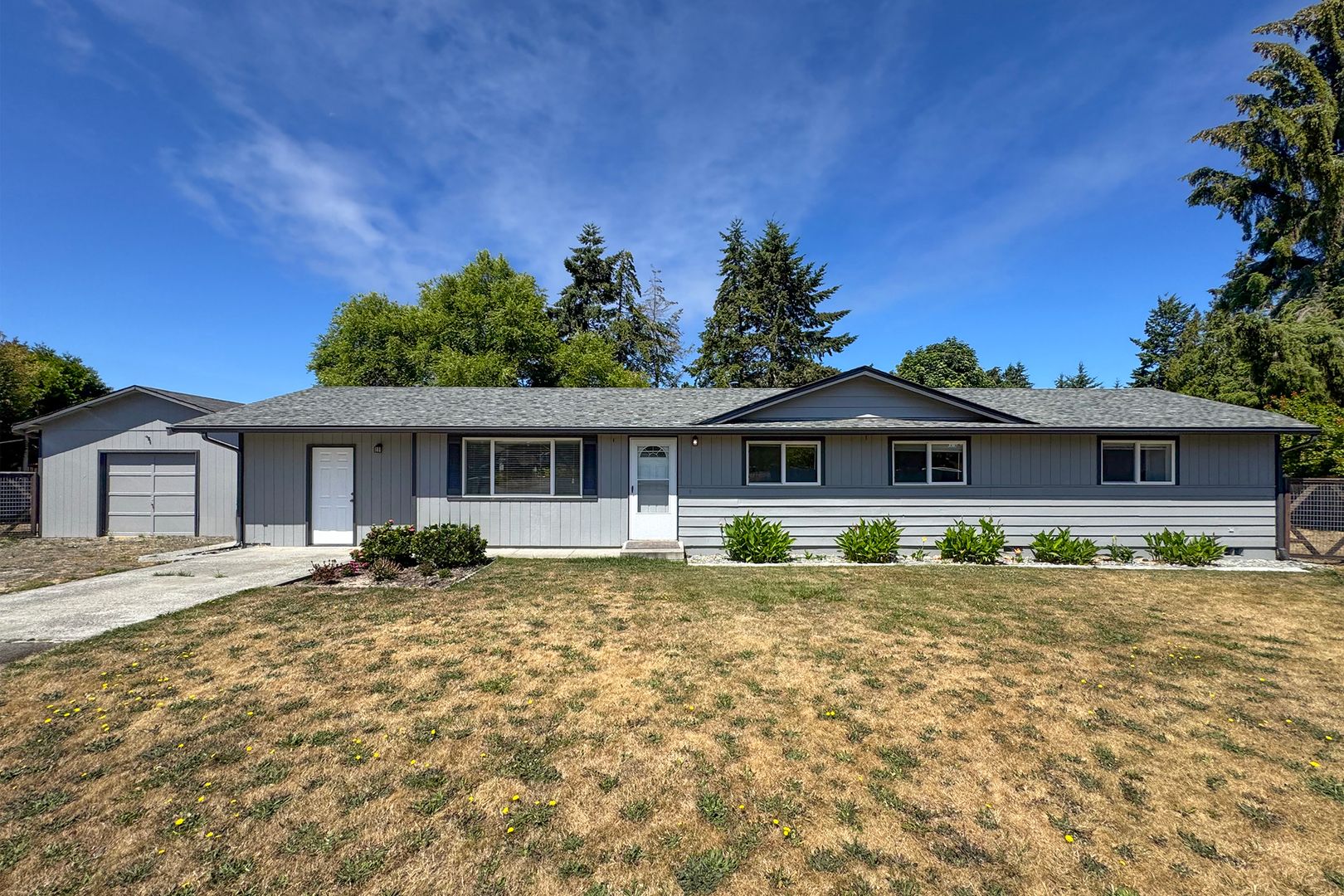 Sequim House: 100 W. Robert Place