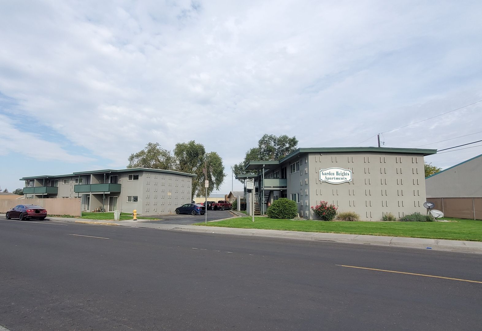 MOSES LAKE Apartment: 624 E Nelson Road