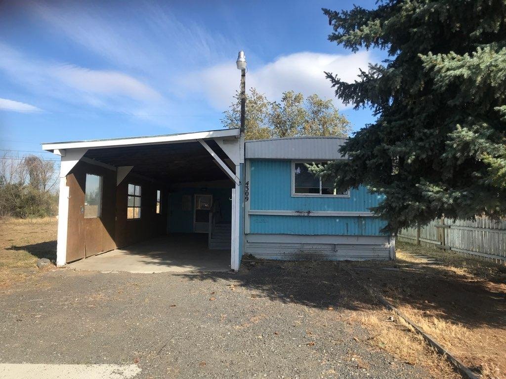 Moses Lake House: 4309 Lincoln