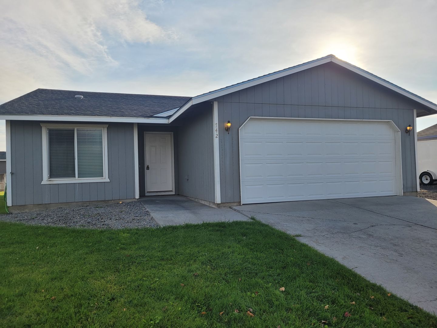 EPHRATA House: 742 K ST SE