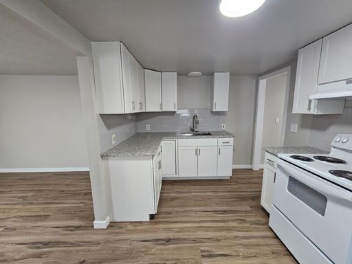 Utilities Included- August Rent FREE with 12 Month Lease – photo 1