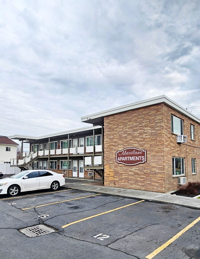 Moses Lake Apartment: 615 S. Alder St.