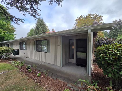 55+ Community Well Maintained Condo - Water/Sewer/Garbage Included – photo 1