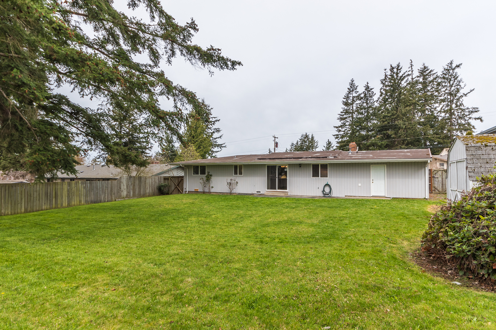 1641 NE 11th Ave, Oak Harbor, WA 98277