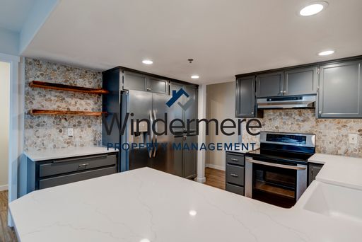 3 Bedroom 2 Bathroom Condo in Baker View Community – photo 1