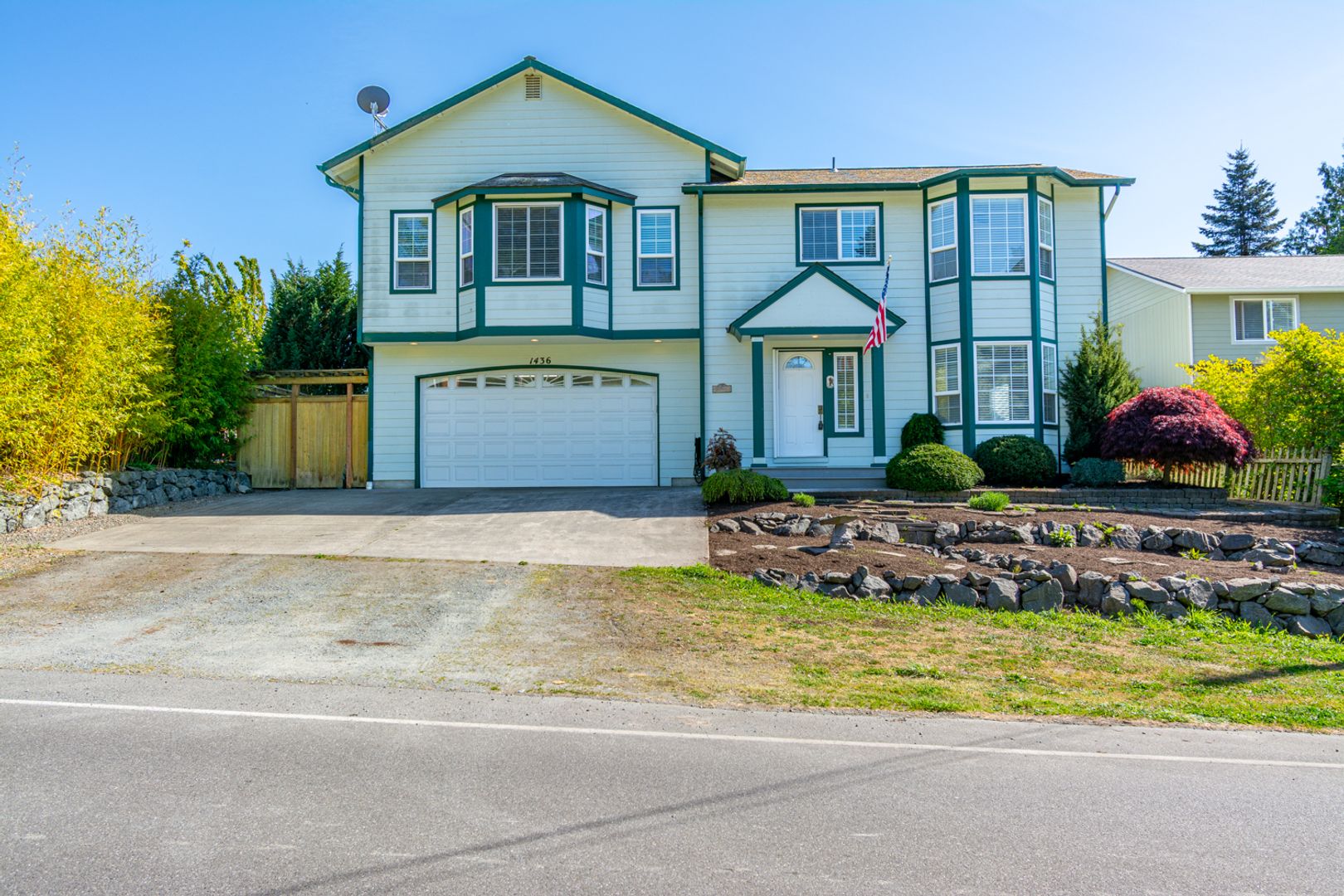 Coupeville House: 1436 Admirals Dr