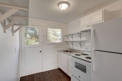 1 Bedroom 1 Bath Apartment