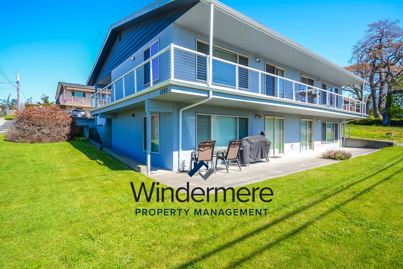 Oak Harbor Apartment: 1080 SE City Beach St