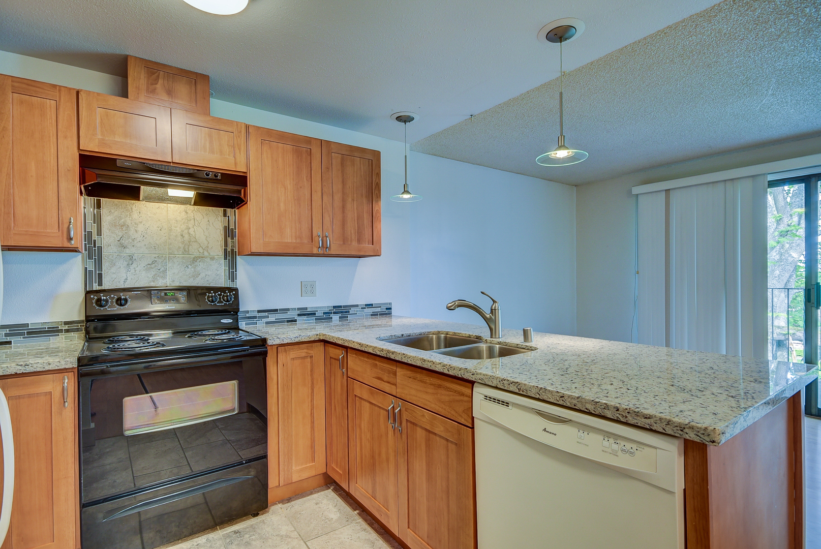 Oak Harbor Apartment: 730 SW Harrier Circle