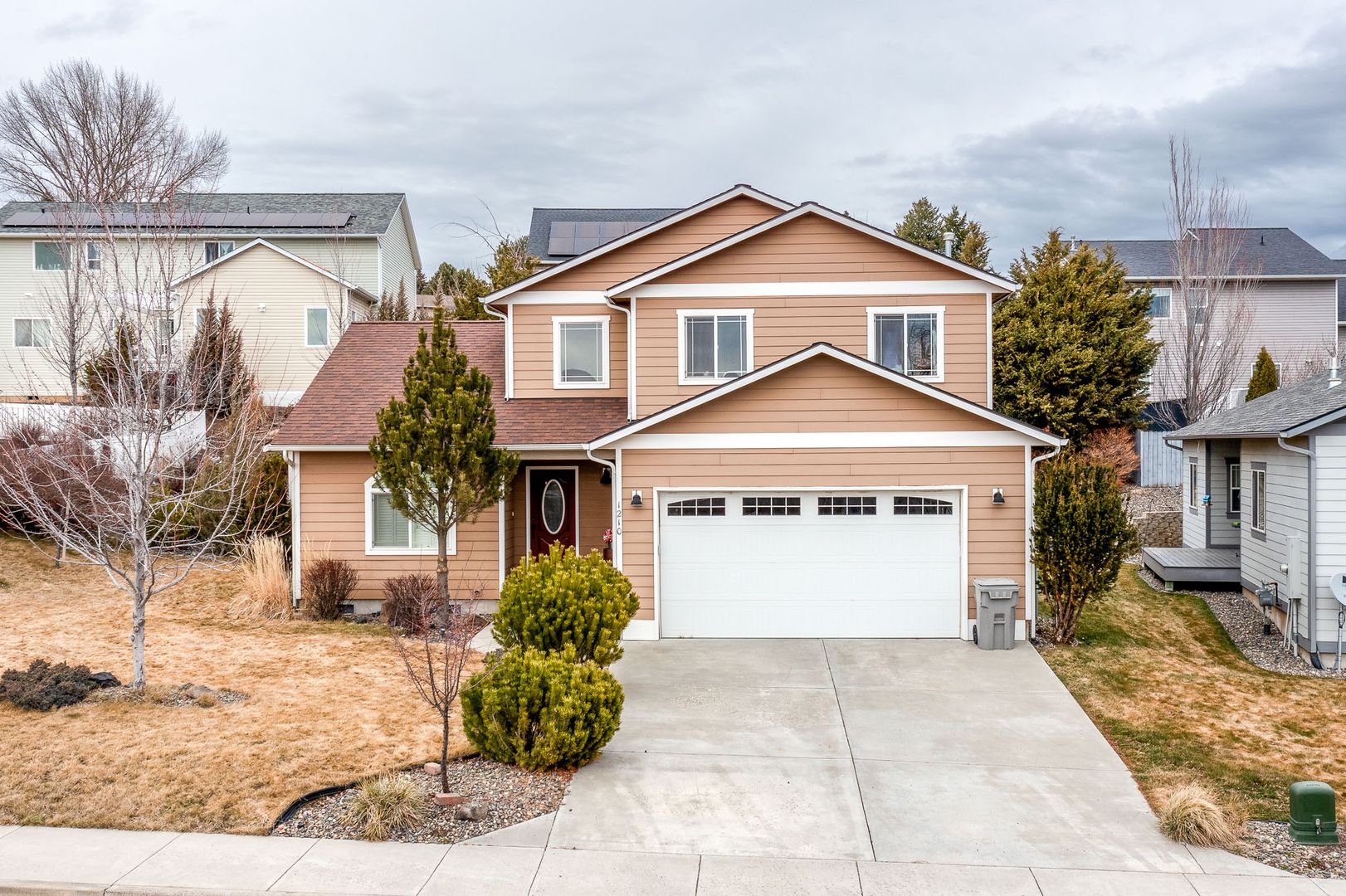 Pullman House: 1210 SW Marcia Dr