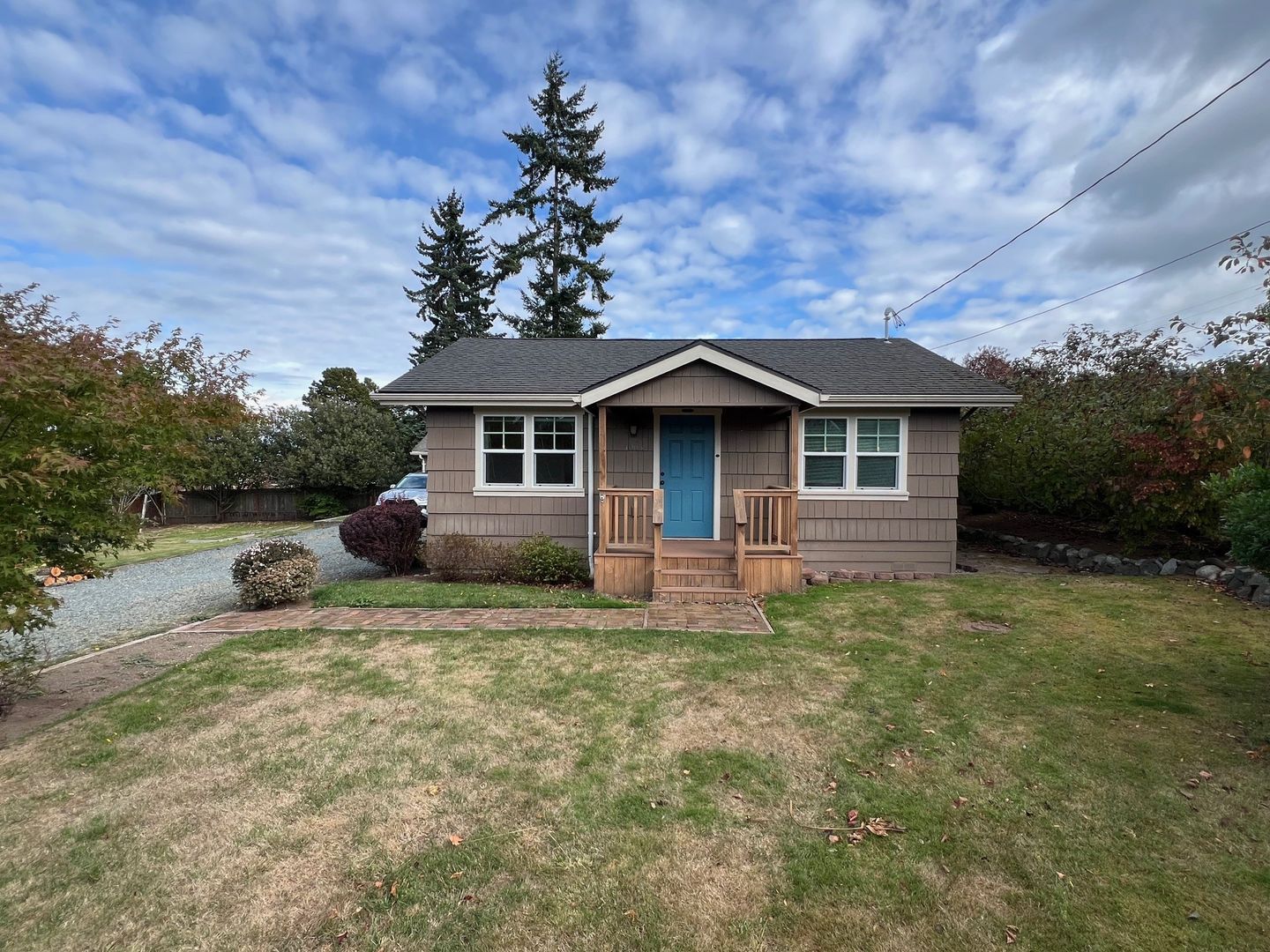 Anacortes House: 4005 L Avenue