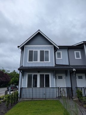 1521 North Waugh Road, Unit A – photo 1