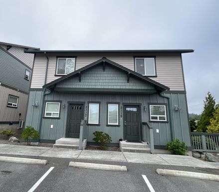 Cedar Ridge | 2119 37th Street