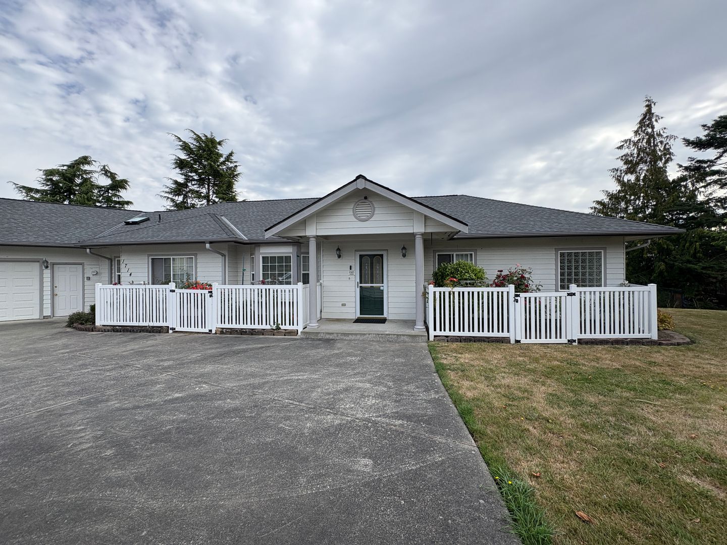 Anacortes House: 1714 Baker View Court