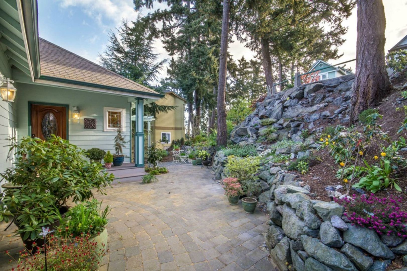 La Conner House: 108 S 3rd Street